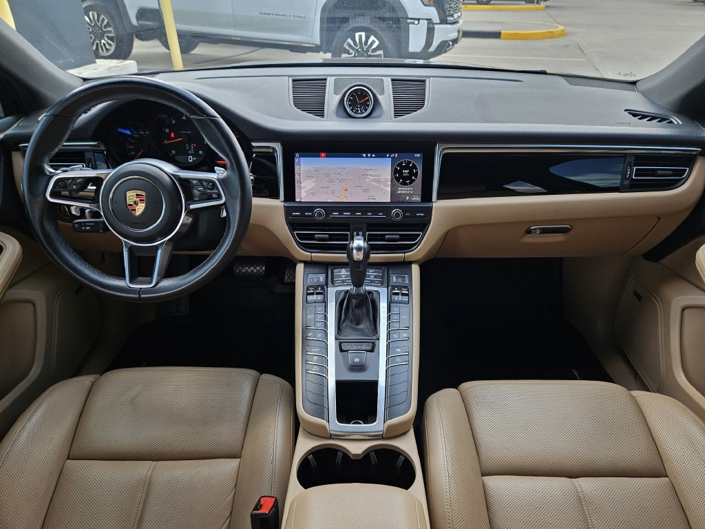 Used 2021 Porsche Macan AWD/4WD image 9