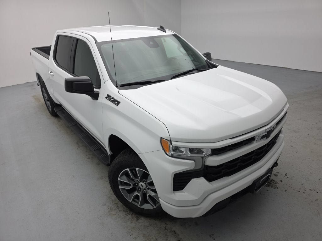 New 2026 Chevrolet Silverado 1500 RST w/ Convenience Package II AWD/4WD image 2