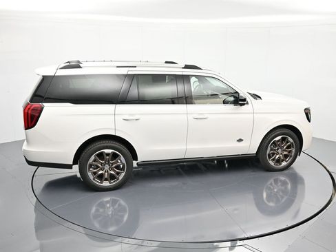 New 2026 Ford Expedition King Ranch AWD/4WD image 34