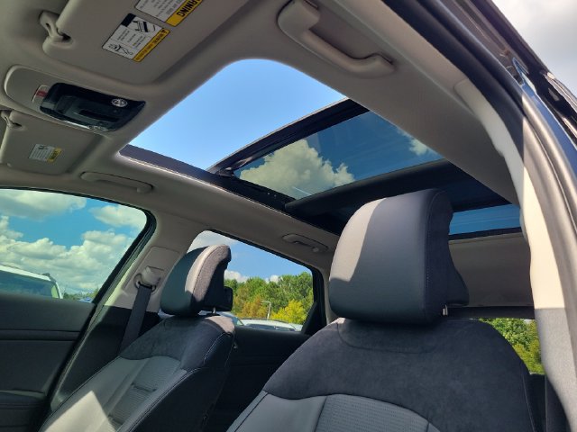 New 2027 Kia Sportage SX FWD image 14
