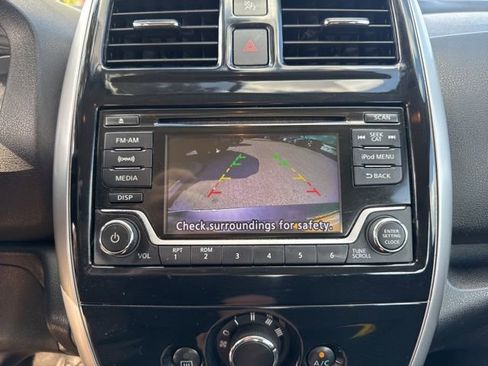 Used 2017 Nissan Versa Note SV image 28