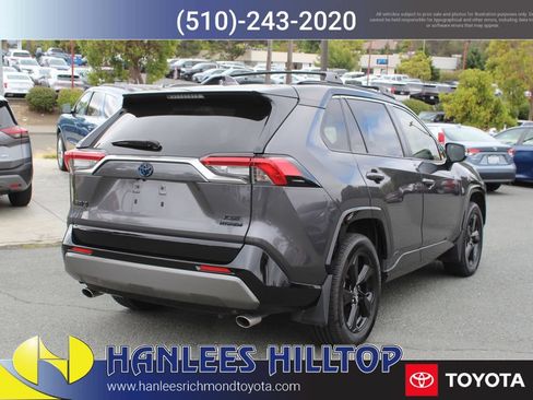 Certified 2021 Toyota RAV4 XSE w/ XSE Grade Weather Package AWD/4WD image 7