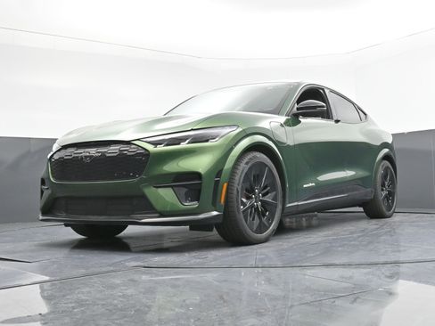 New 2025 Ford Mustang Mach-E GT image 12
