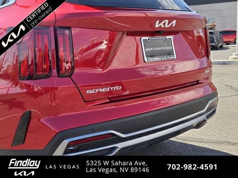 Certified 2023 Kia Sorento SX Prestige AWD/4WD image 8