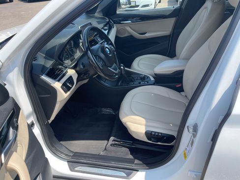Used 2018 BMW X1 sDrive28i image 17