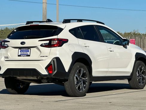 New 2026 Subaru Crosstrek 2.5i Premium image 3