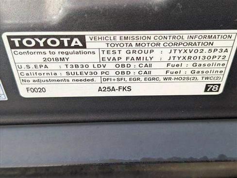 Used 2018 Toyota Camry SE FWD image 21