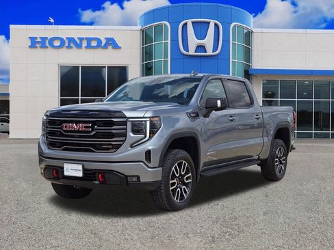Used 2026 GMC Sierra 1500 AT4 w/ AT4 Premium Package AWD/4WD image 7