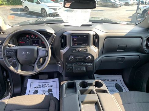 Used 2025 Chevrolet Silverado 2500 Custom w/ Custom Value Package AWD/4WD image 9