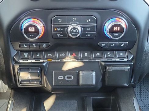 Certified 2022 GMC Sierra 2500 Denali image 34