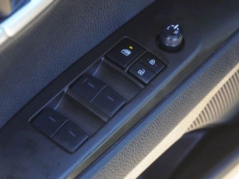 Used 2024 Toyota Camry LE image 20