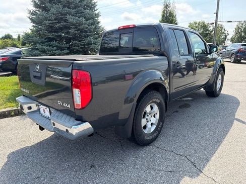 Used 2014 Nissan Frontier SV w/ SV Value Truck Package AWD/4WD image 6