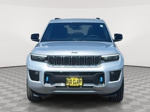 New 2023 Jeep Grand Cherokee Overland w/ Rear Seat Video Group I AWD/4WD image 8