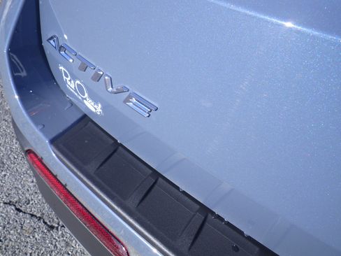 Certified 2025 Ford Explorer Active w/ Active Comfort Package image 9