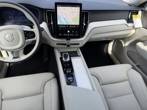 New 2026 Volvo XC60 T8 Ultra w/ Climate Package AWD/4WD image 14