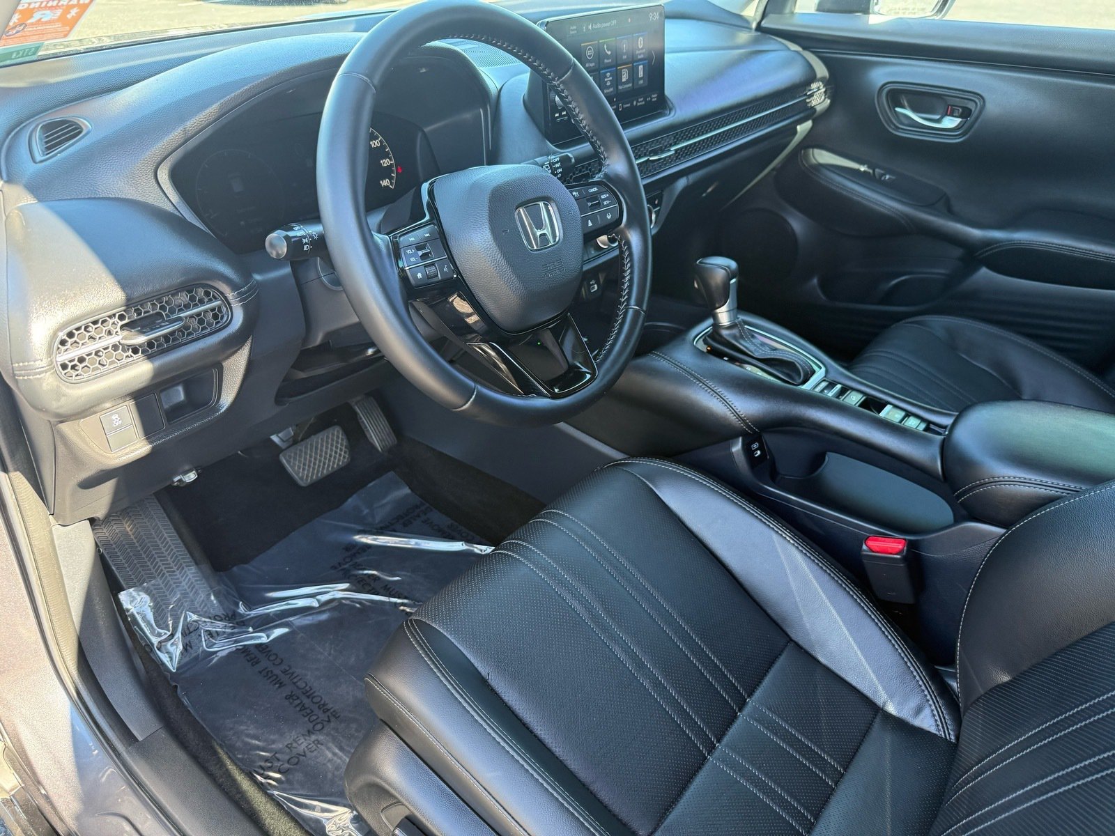 Used 2025 Honda HR-V EX-L image 12