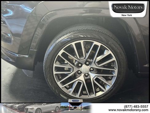 Used 2022 Jeep Compass Limited w/ Elite Group image 8