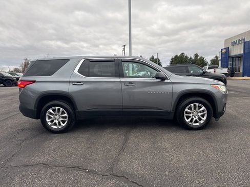 Used 2019 Chevrolet Traverse LS w/ LPO, Floor Liner Package image 2