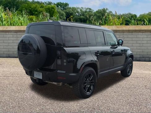 New 2026 Land Rover Defender 110 S AWD/4WD image 4