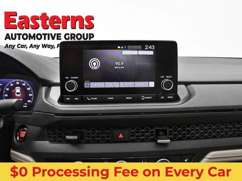 Used 2025 Honda Accord SE image 12