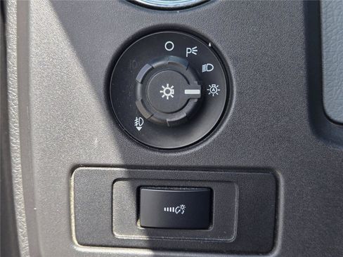 Used 2013 Ford F150 XLT w/ XLT Chrome Pkg RWD image 19