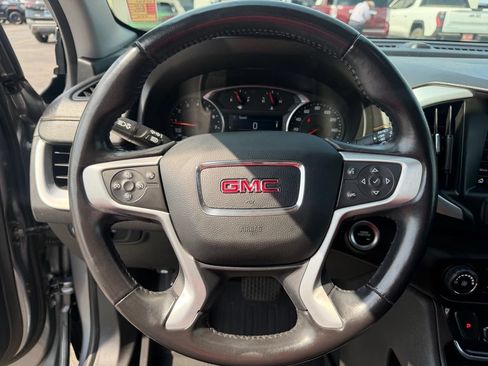 Used 2020 GMC Terrain SLE FWD image 24