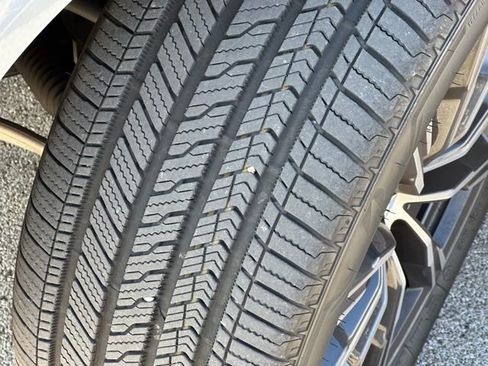 Certified 2025 BMW X5 M60i image 11