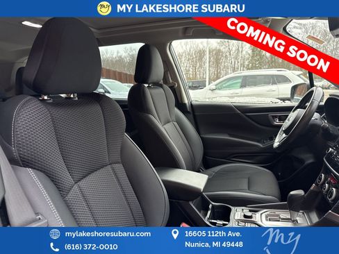 Used 2022 Subaru Forester Premium image 16