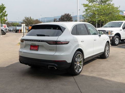 Used 2019 Porsche Cayenne E-Hybrid AWD/4WD image 7