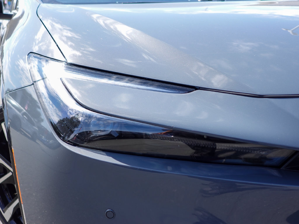 Used 2024 Toyota Prius Prime Premium w/ Advanced Technology Package FWD image 3