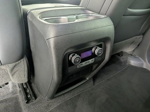 Certified 2025 Buick Enclave Sport Touring image 37