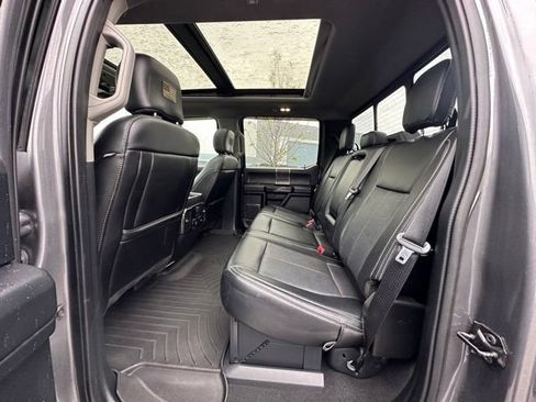 Used 2021 Ford F250 Lariat w/ Lariat Ultimate Package AWD/4WD image 14