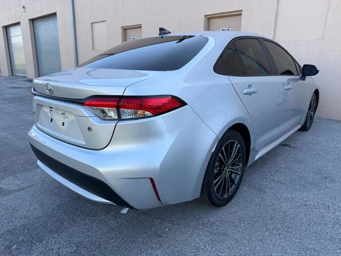 Used 2022 Toyota Corolla L FWD image 7