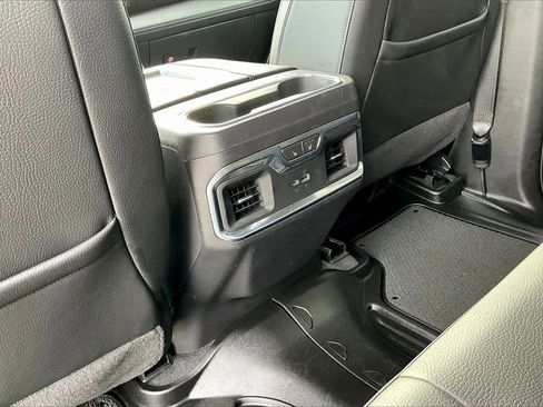 Used 2022 GMC Sierra 1500 Denali image 17