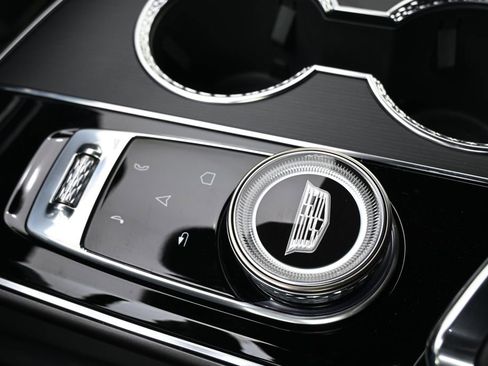 New 2026 Cadillac Lyriq Premium Luxury AWD/4WD image 32