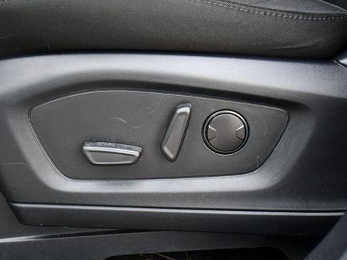 Used 2023 Ford Explorer XLT w/ Class IV Trailer Tow Package image 14