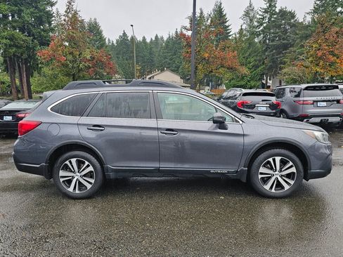 Used 2019 Subaru Outback 2.5i Limited w/ Protection Package #1 image 4