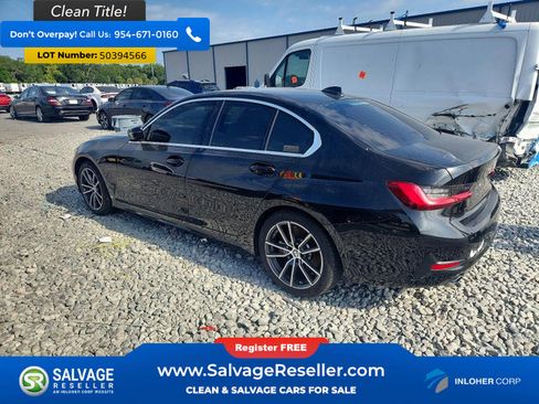 Used 2021 BMW 330i Sedan w/ Convenience Package RWD image 3
