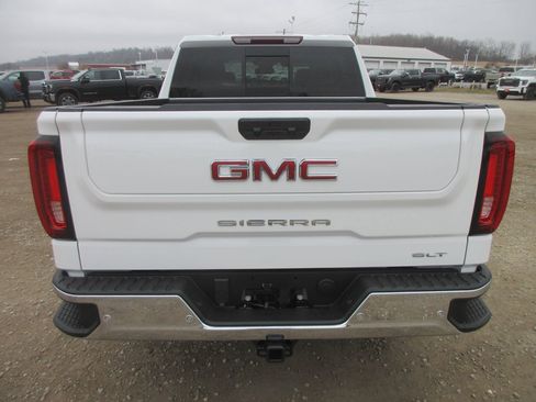 New 2026 GMC Sierra 1500 SLT w/ SLT Premium Plus Package image 6