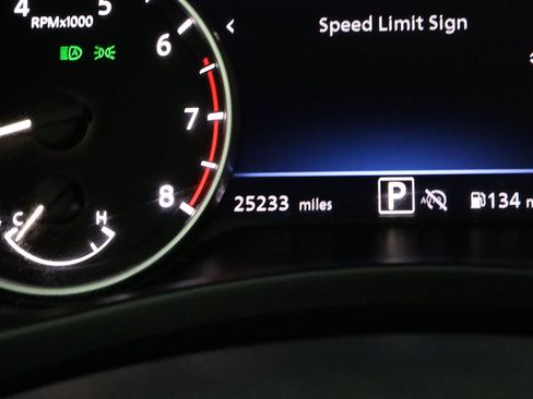 Used 2025 Nissan Sentra SV FWD image 26