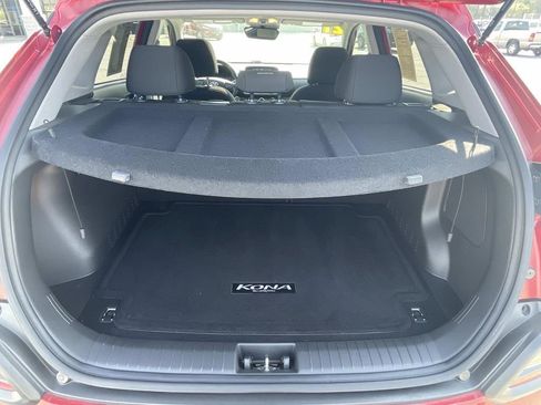Used 2021 Hyundai Kona SEL Plus image 11