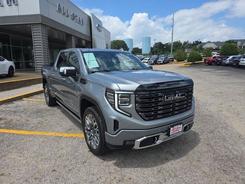 Used 2026 GMC Sierra 1500 Denali Ultimate AWD/4WD image 3
