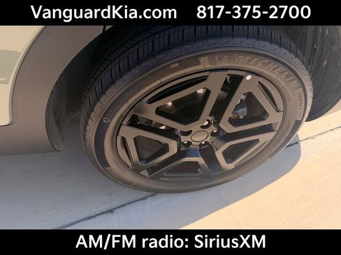 Certified 2025 Kia Telluride SX X-Line AWD/4WD image 9