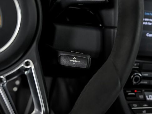 Used 2018 Porsche 911 Carrera T RWD image 24