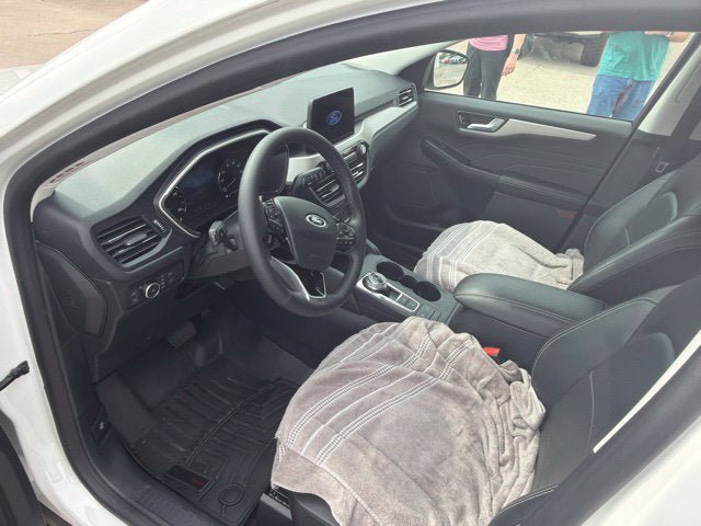 Used 2022 Ford Escape SEL FWD image 10