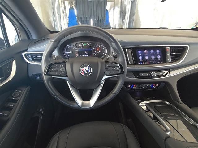 Used 2023 Buick Enclave Essence w/ Sport Touring Edition FWD image 13