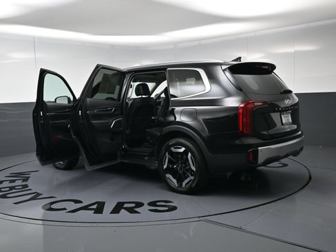 Used 2024 Kia Telluride S w/ S Sunroof Package FWD image 29