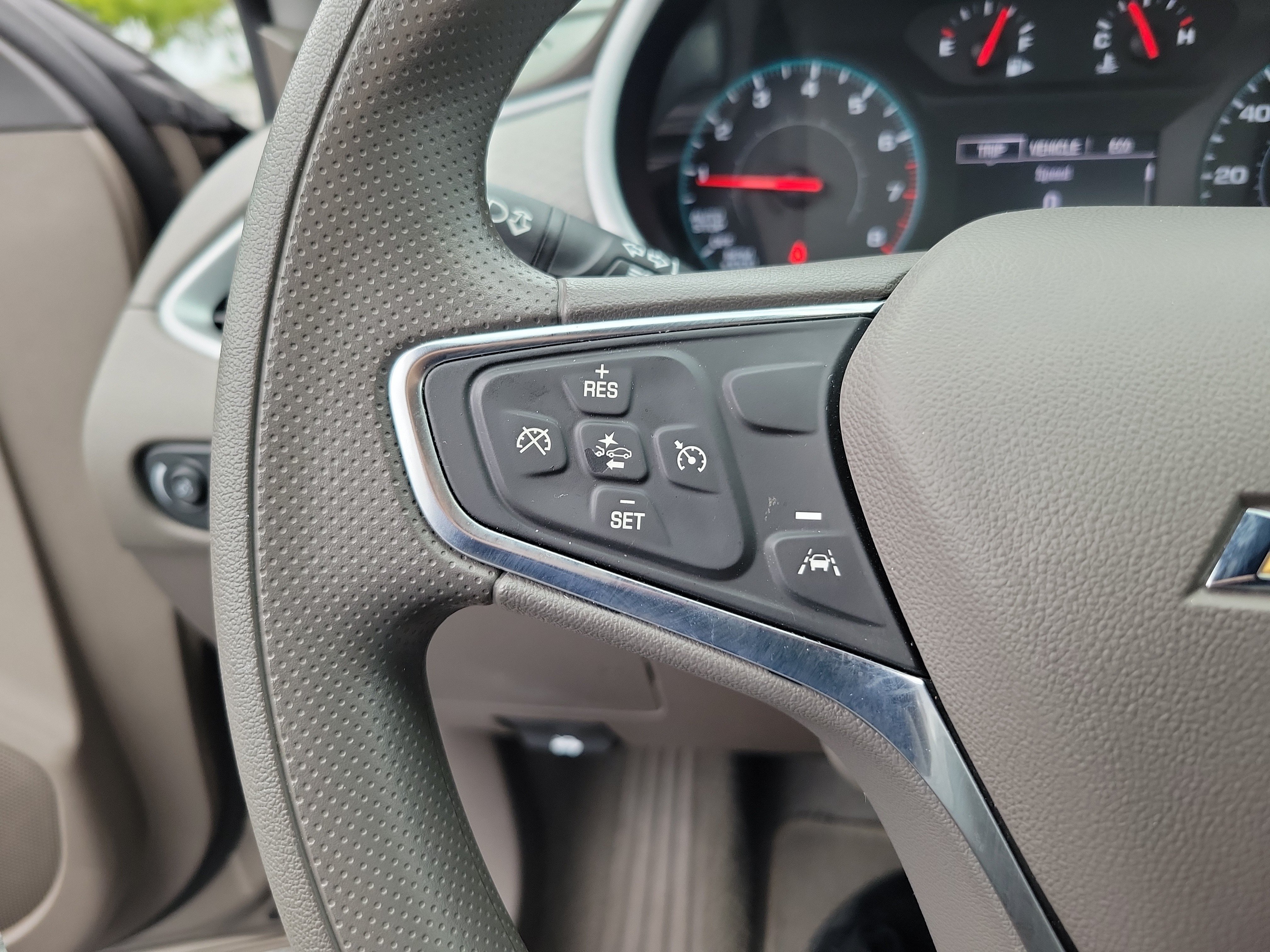 Used 2025 Chevrolet Malibu LT FWD image 19