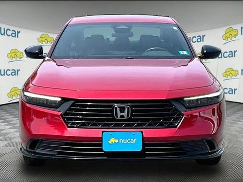 Used 2023 Honda Accord Sport image 3