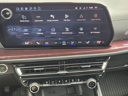 New 2026 Chevrolet Traverse Z71 w/ Enhanced Driving Package image 12